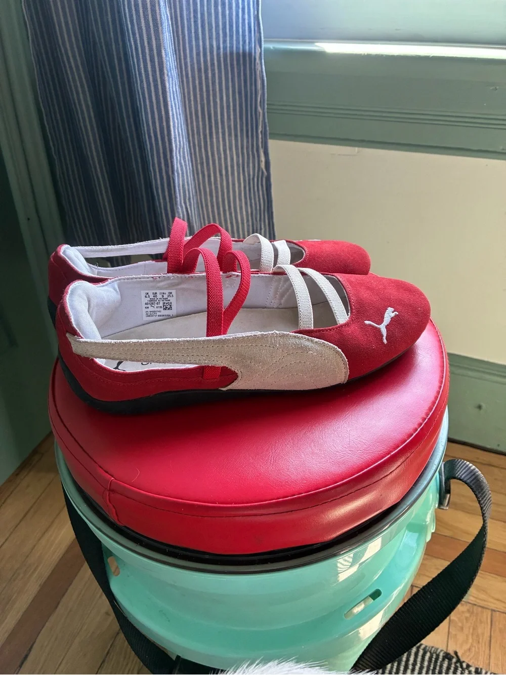 PUMA Red and White Speedcat Ballet Flat size 9 - Picture 5 of 8